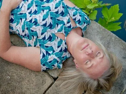 Light Language Harmonising With Crystal Alchemy Bowls