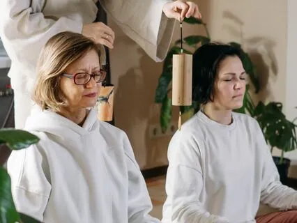 Light Language Transmission For Alignment And Centering