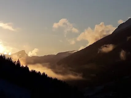 Light Song With Drum - Chant Lumière Au Tambour VI