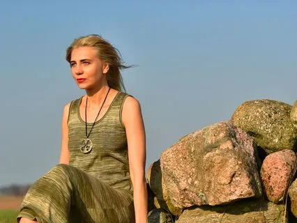 Light Tones - Meeting A Faerie Ally