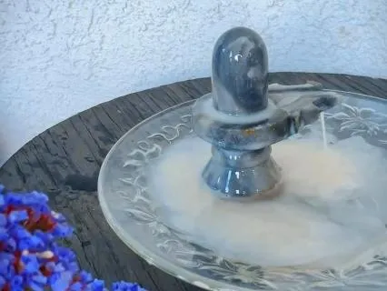 Lingham Bath & Heart-Centered Breath