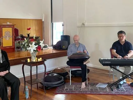Live Music And Meditation To Soothe The Soul