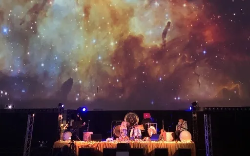 Live New Year's Day 2022.  Welcoming Unlimited Possibilities