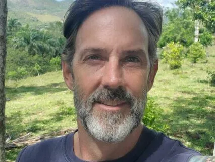 Living By Your Own Rules - LL&L with Glenn Ambrose