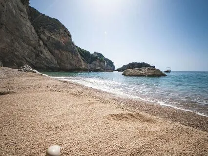 Living in Peace: Music For Healing