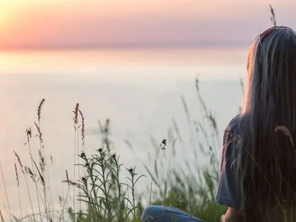 Living Mindfully: Listening And Present Conversations