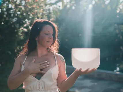 Crystal Bowl 432Hz Sound Healing Meditation - Love = Freedom