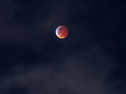 Lull Into Your Dreams With 432Hz