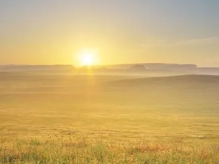 Luminous Self: Dissolving Boundaries Into Pure Awareness