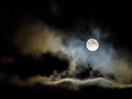 Lunar Moonrise Serenity [Sleep Meditation] Music