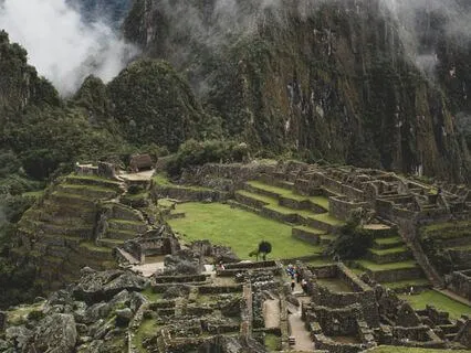 Machu Picchu Sleep : A Journey To The Sacred Andes