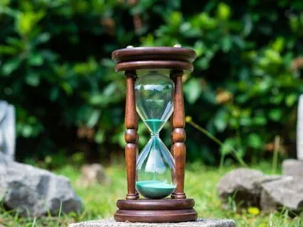 Make Your Time Count: Stoic Keys To Focus And Fulfillment