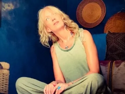 Makia Meditation - Energy Flows Where Your Attention Goes