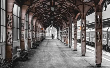 Making Good Decisions - Train Station Visualization