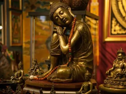 Manifest Abundance While You Sleep Affirmations