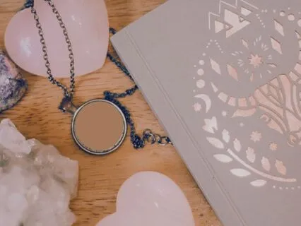 Manifest Monday : Powerful Manifesting Techniques