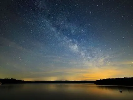 Manifest Your Dreams - A Sleep Meditation For Abundance