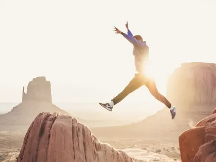 Manifest Your Future Self (Law Of Attraction)