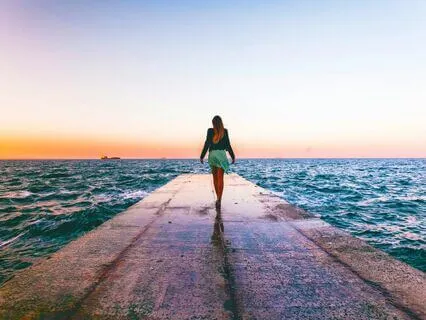 Manifesting By Stepping Out Of Your Comfort Zone