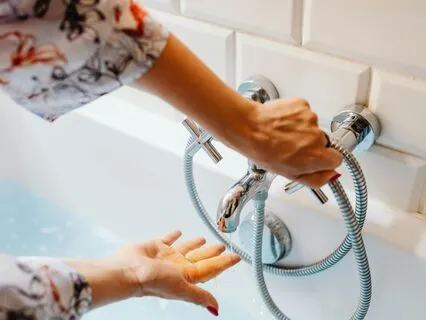 Manifesting Success: Morning Shower Affirmations