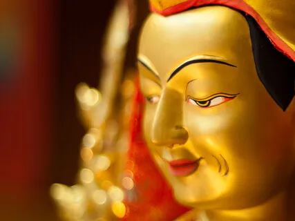 Священная тибетская мантра Чже Цонгкапа - музыка для йоги и медитации (Tibetan Sacred Mantra Je Tsongkhapa - Music For Yoga & Meditation)