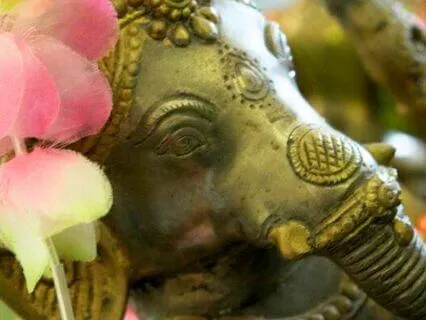 Mantra For Wisdom And Abundance: Downtown Ganesha