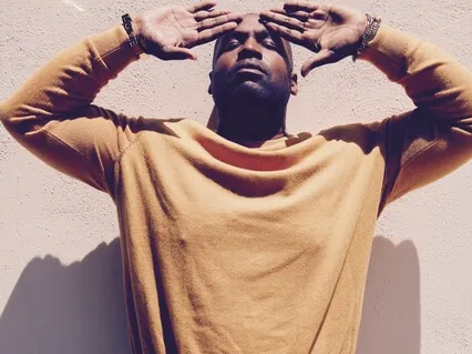 Mantra Meditation- I Am Both Overwhelmed And Overcoming