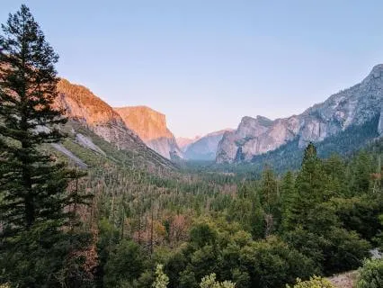 Meditação Da  Montanha Para Confiança E Resiliência
