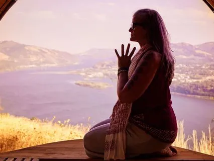 Meditating With Yoga Sutra 1.32