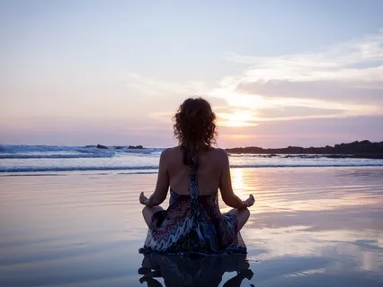 Meditation By The Sea To Soothe The Heart