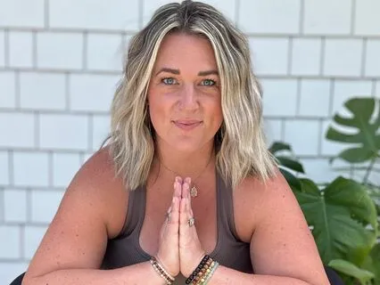 Meditation For Presence With Body Scan And Chakra Connection