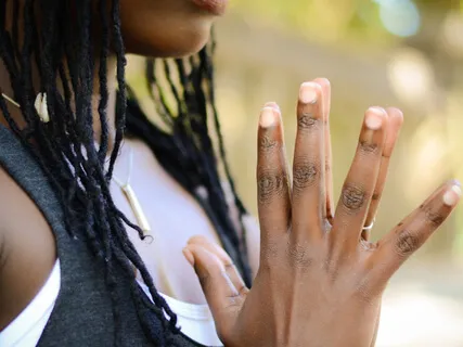 Meditation: You Are Not Your Thoughts