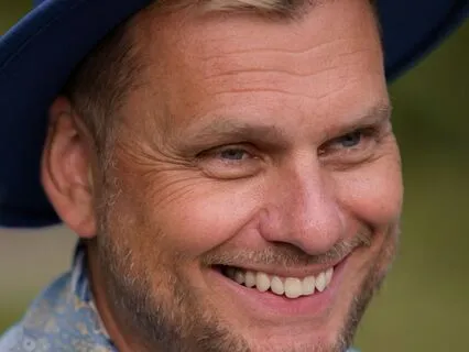 Meditative Talk: “Flexibility – Flowing With Life