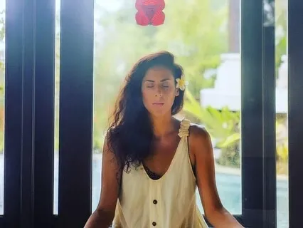 Meet Your Mother-Self