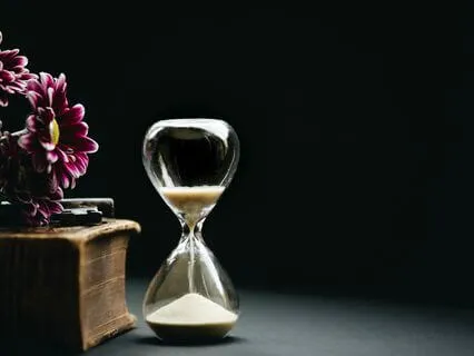 Obliterate Time-Wasting With Memento Mori