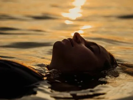 Magical Mermaid Moments - 3. Mermaid's Dream