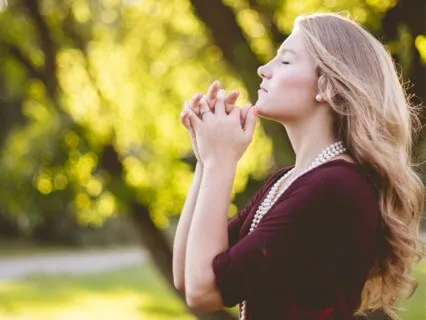 Midday Prayer: A Short Liturgy