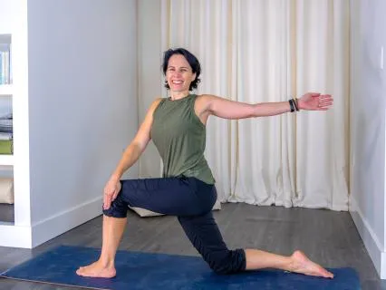 Midday Reset Yoga Stretch