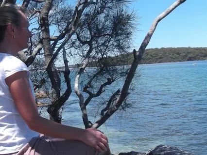 MIDL 33/36: Insight Meditation: Mindfulness Of Touching