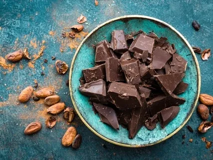 Mindful Chocolate Meditation (Mindful Eating) - With Music