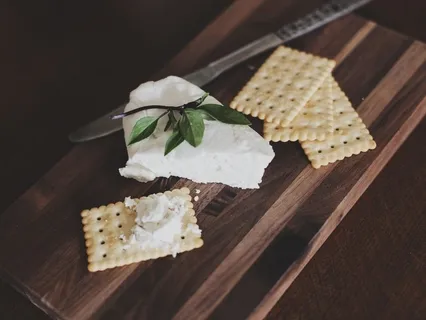 Mindful Eating Meditation: Cheese & Crackers