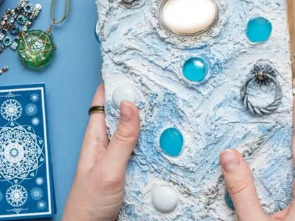 Mindful Journaling With Tarot