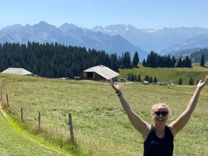 Mindful Moment: Joyful Effort And Momentum Toward Goals