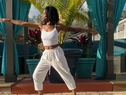 Mindful Moments: Open Heart, Clear Mind