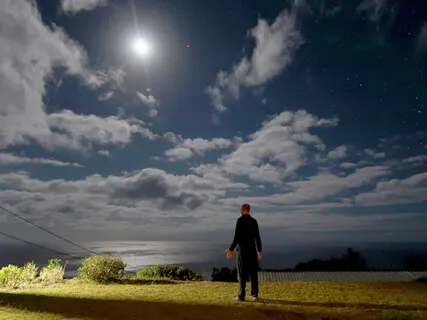 Mindful Stargazing: The Feeling Of Moonlight