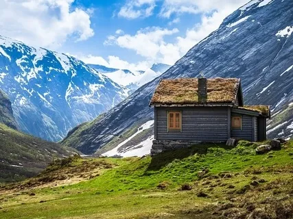 Mindfulness Of Breath, Body, Sounds & Thoughts