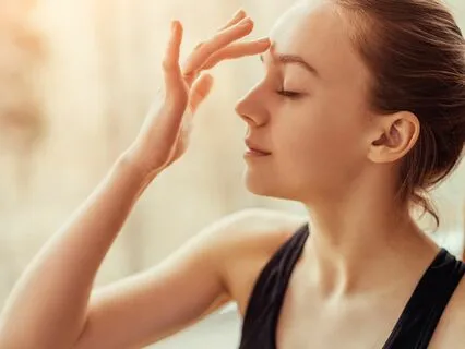 Mini 3-Minute Third-Eye Meditation For Intuition