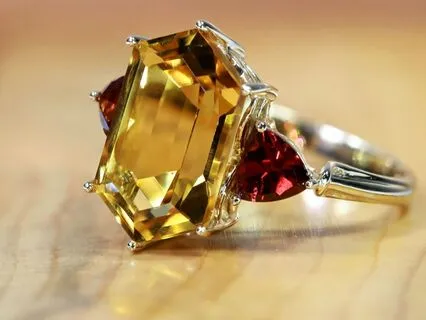 Mini Garnet Crystal Reiki Session