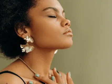 Mini-Meditation & Affirmation: I Am Enough