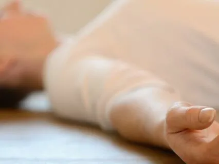 Mini Yoga Nidra With Britta | 15 Minutes